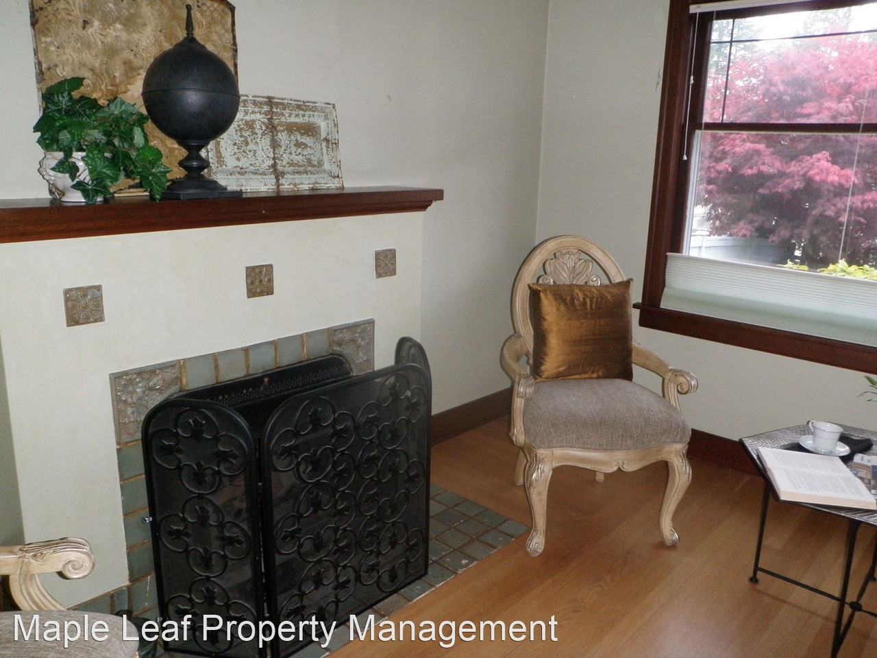 9628 8th Ave Ne - Photo 3 of 13