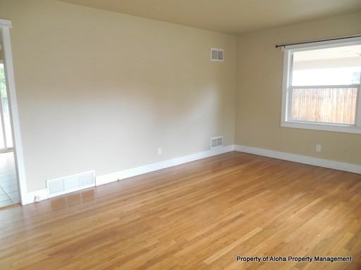 4906 Wymosa St - Photo 2 of 15