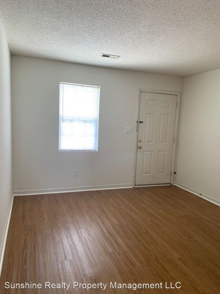 302 A-F CHESTNUT STREET - Photo 3 of 14