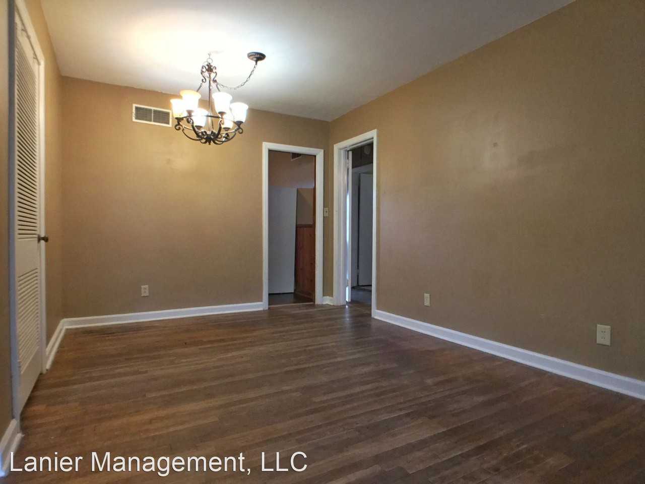 7 Berkley Pl - Photo 3 of 10