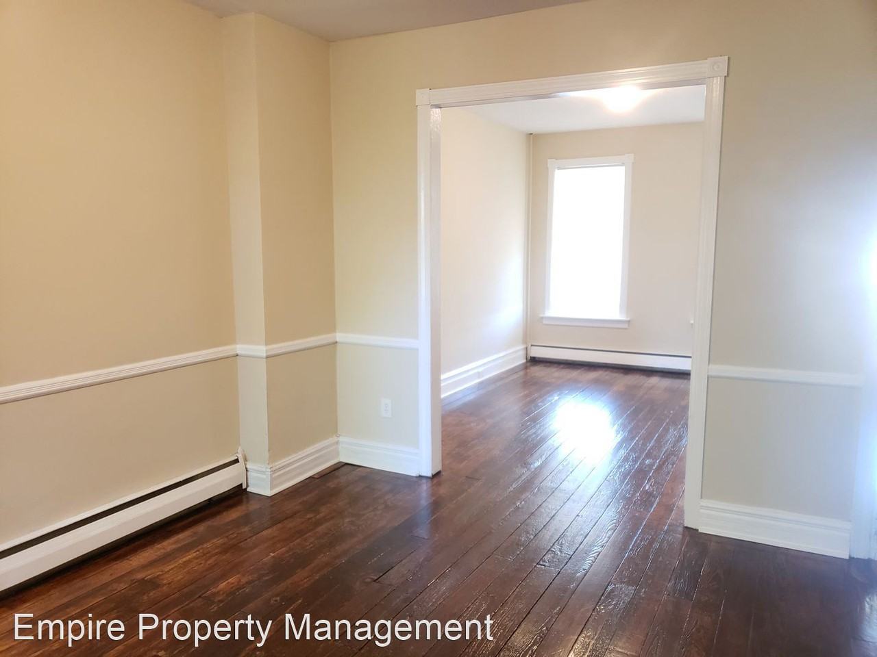 1133 W Court St - Photo 3 of 19