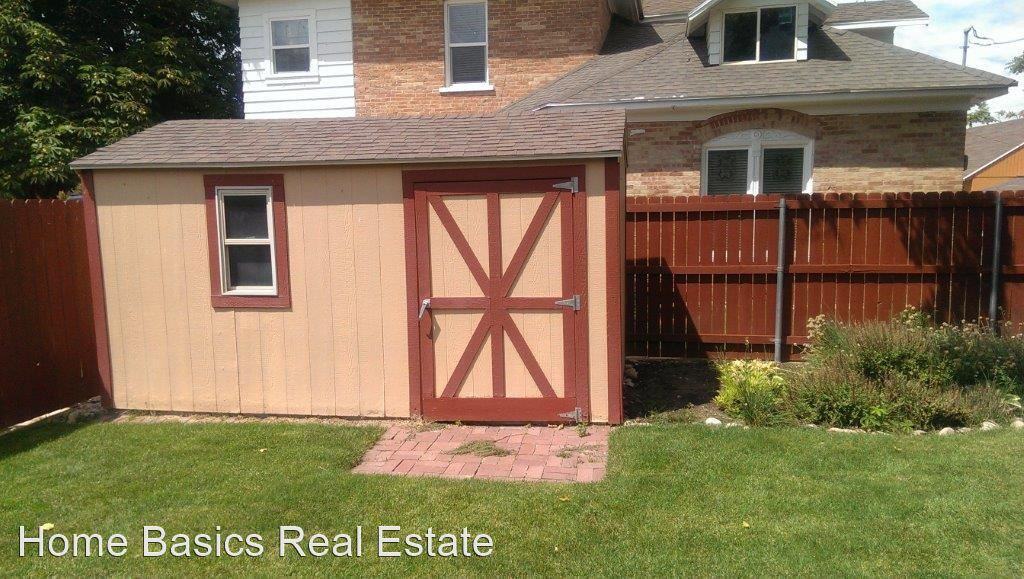 774 S 850 E - Photo 3 of 16