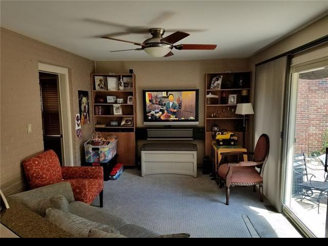 245 Elmwood St - Photo 3 of 25