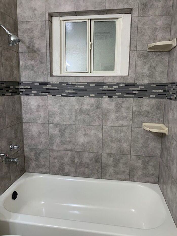 6444 W Fairmount Ave - Photo 3 of 12