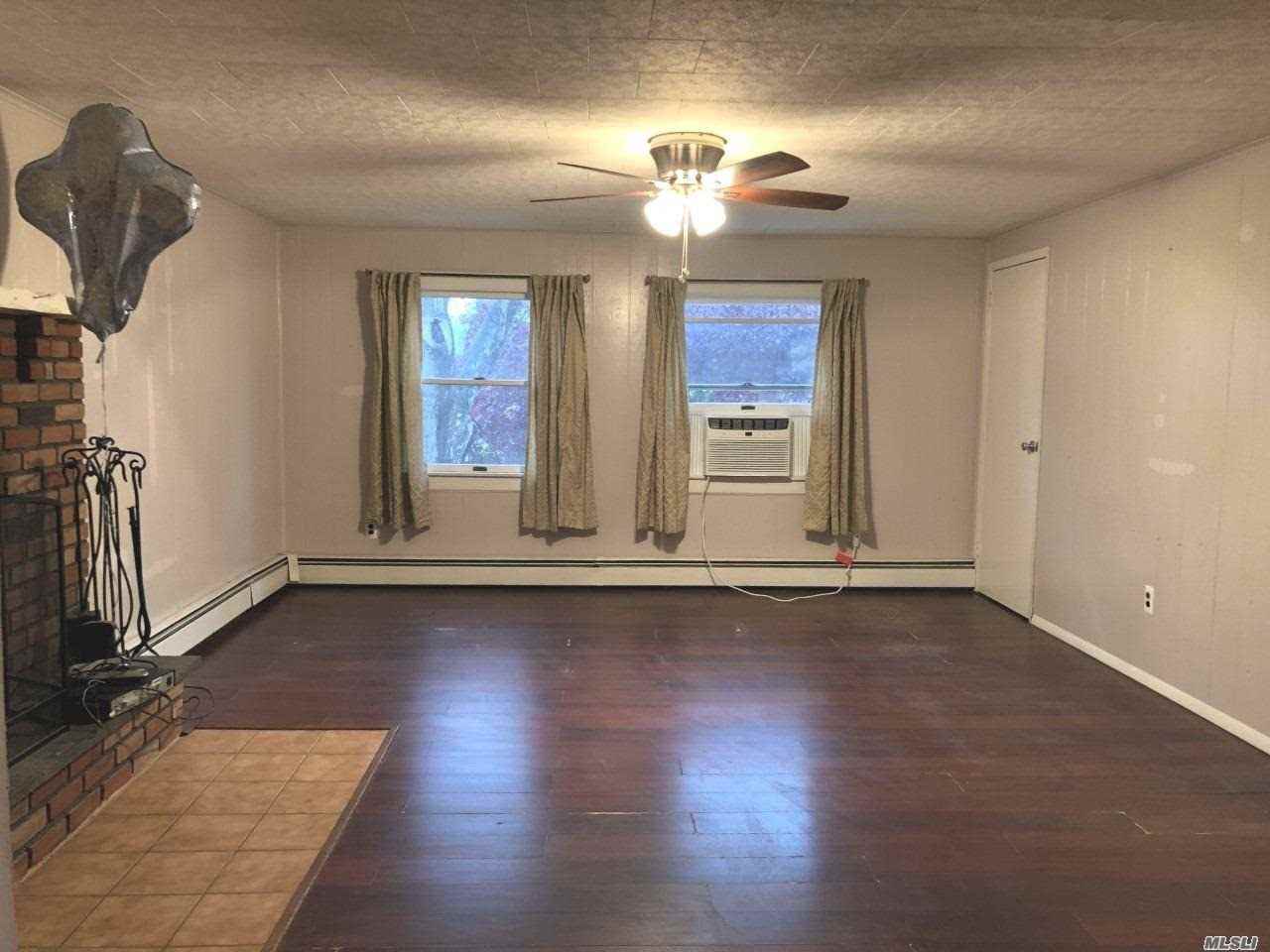 83 Duncan Ave - Photo 2 of 10