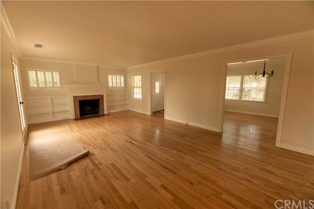 2430 Monte Vista St - Photo 3 of 15