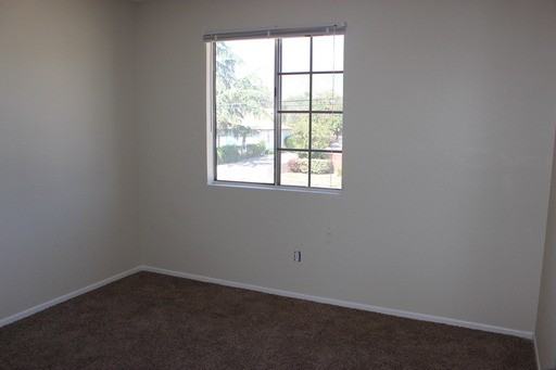 1447 Pumalo St #14 - Photo 3 of 5