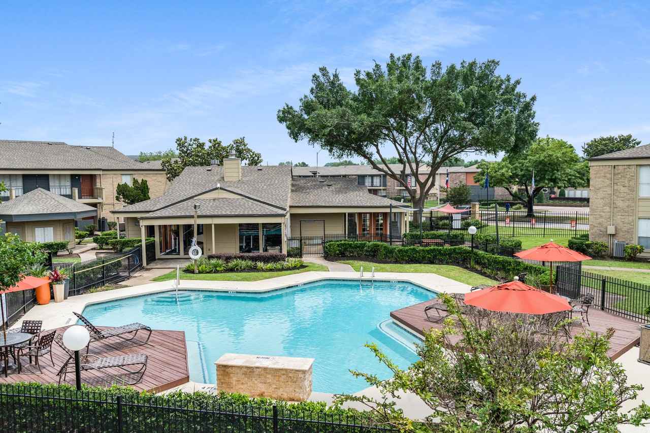 Somerset Apartments for Rent 8000 8000 W. Tidwell Road W. Tidwell