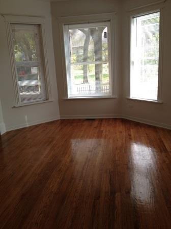 5658 S Peoria St - Photo 2 of 9