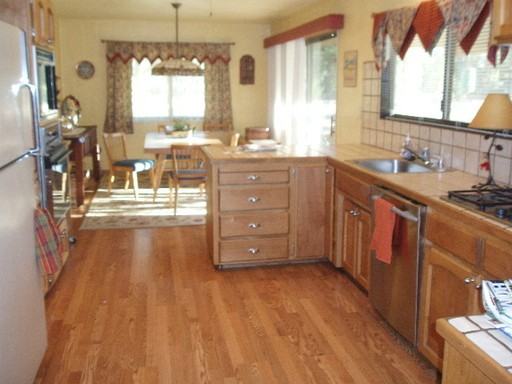 11338 Easy St - Photo 2 of 5