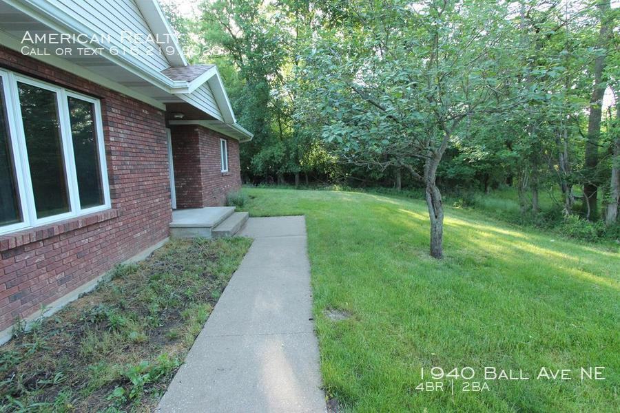 1940 Ball Ave Ne - Photo 2 of 13