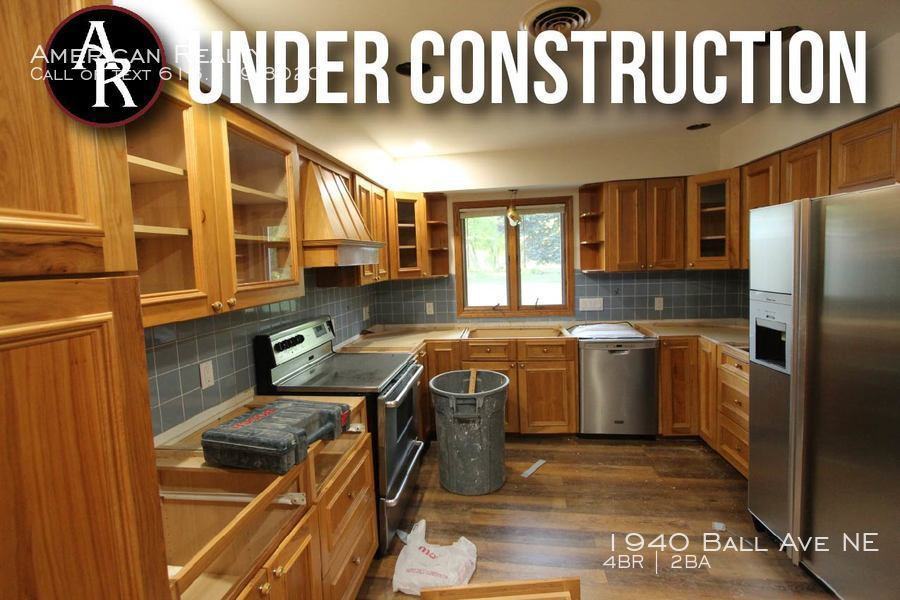 1940 Ball Ave Ne - Photo 3 of 13