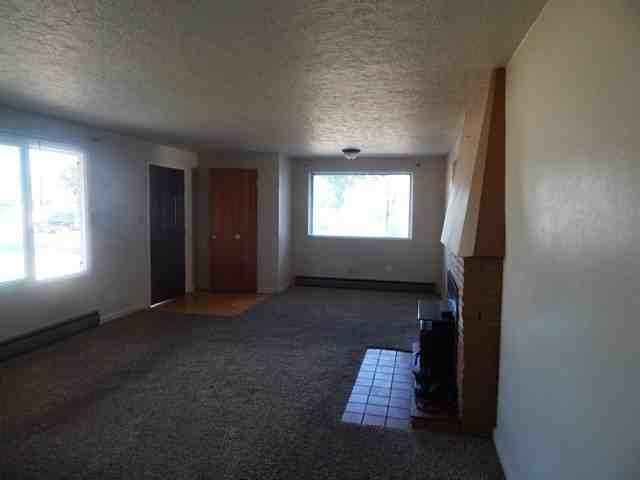 2408 34th Ave - Photo 3 of 12