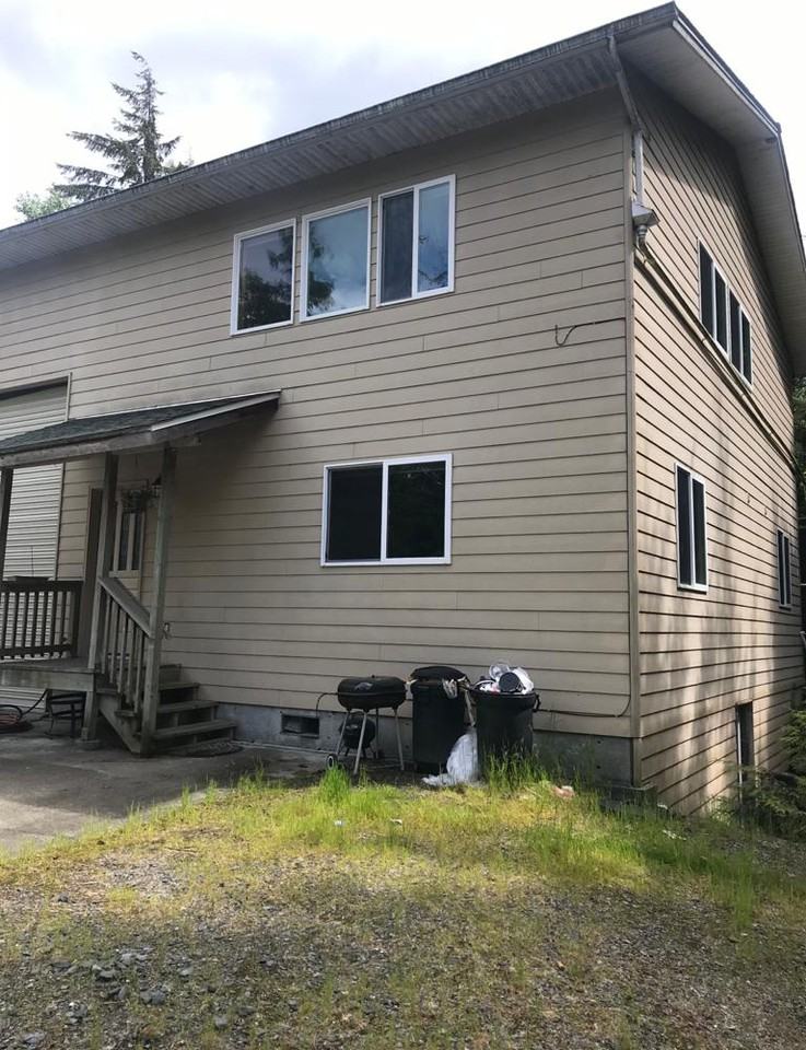 80 Carltons Dr - Photo 2 of 25