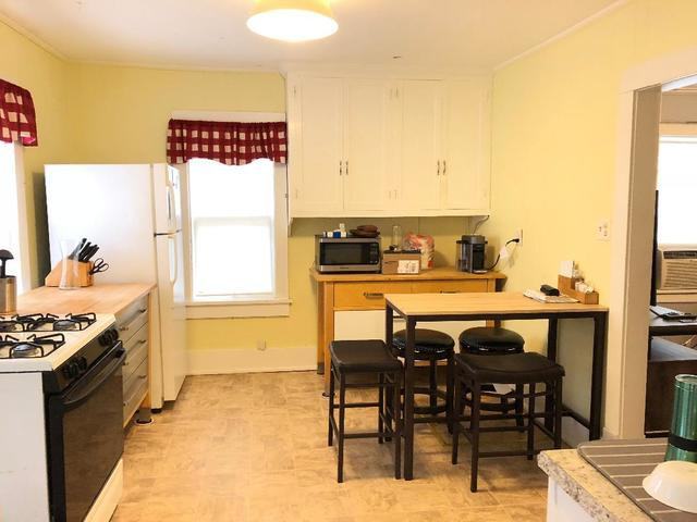 159 Commonwealth Ave - Photo 3 of 9