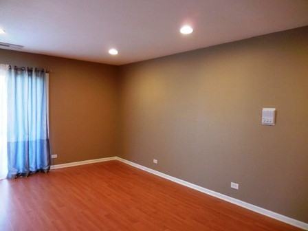 93 Lambert Dr #C2 - Photo 3 of 15