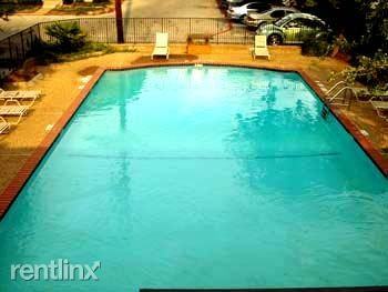 Amherst Oaks - Photo 2 of 10