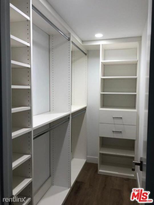 22711 Liberty Bell Rd - Photo 3 of 7