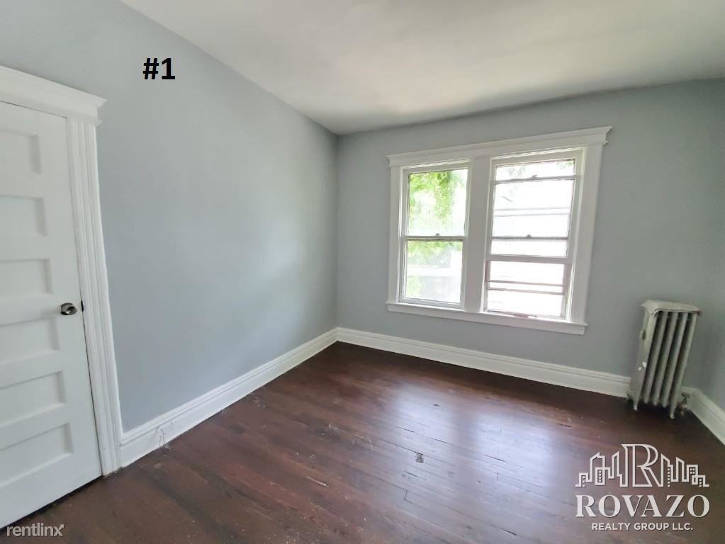 917 S 17th St - Photo 2 of 24