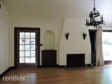 2681 Montgomery Way - Photo 2 of 12