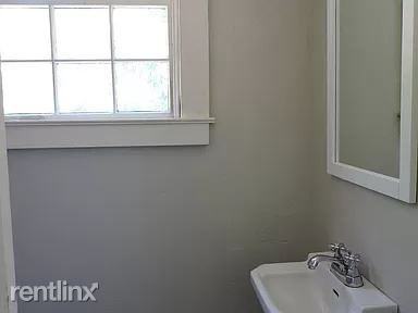 2681 Montgomery Way - Photo 3 of 12