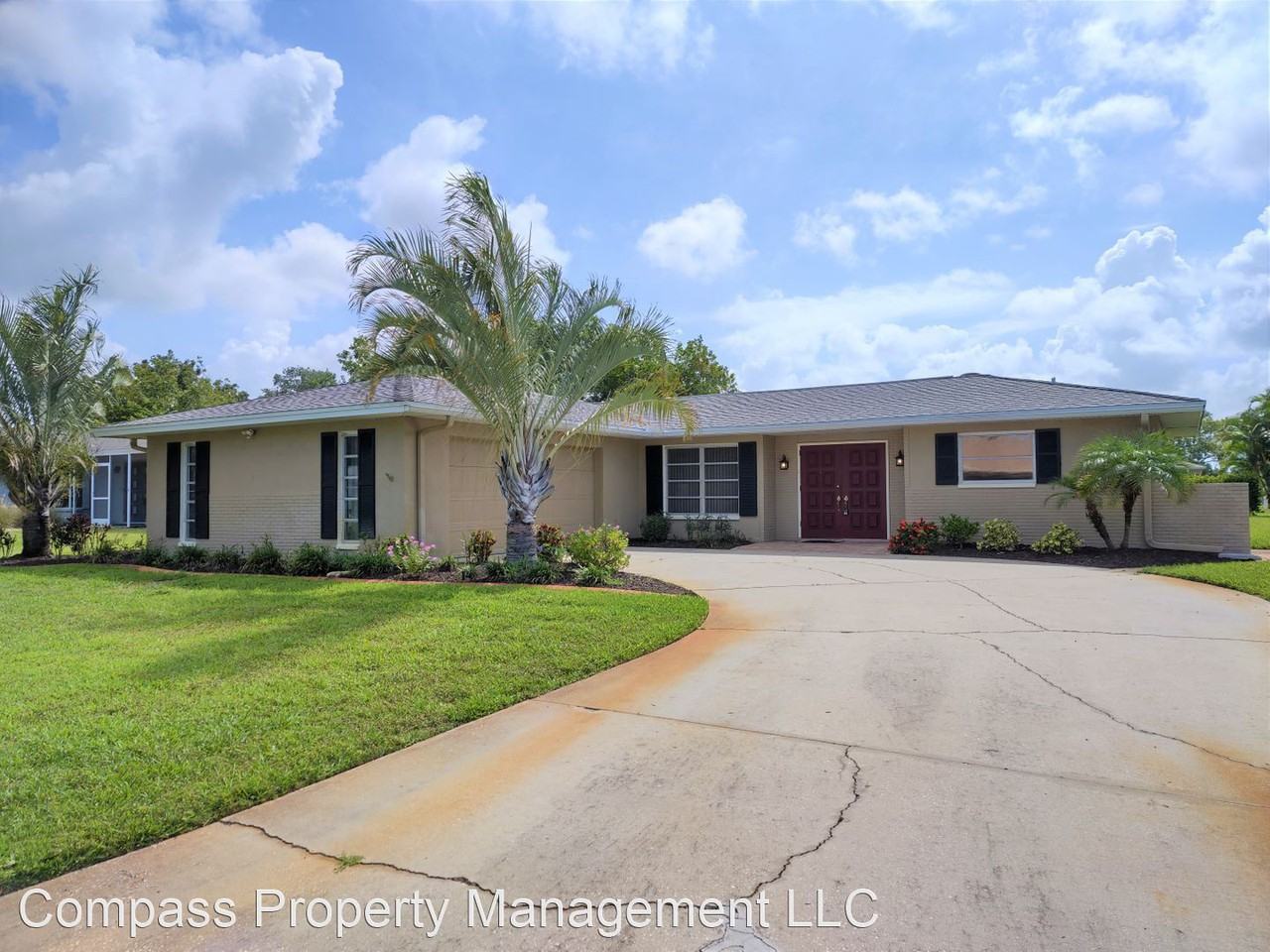 1704 Sandy Ct, Venice Gardens, FL 34293 2 Bedroom House