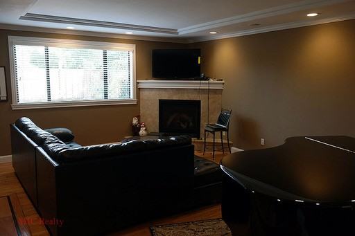 1753 Michon Dr - Photo 3 of 27