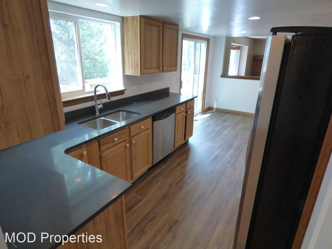 3223 W 12th Avenue Ct - Photo 2 of 28