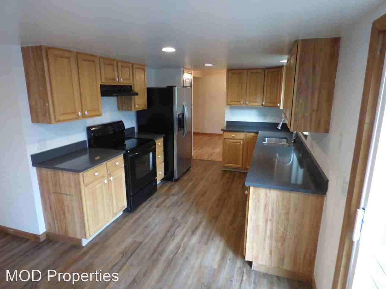 3223 W 12th Avenue Ct - Photo 3 of 28