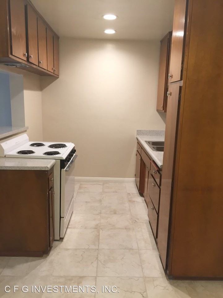 1011 Ohio Ave. - Photo 3 of 15