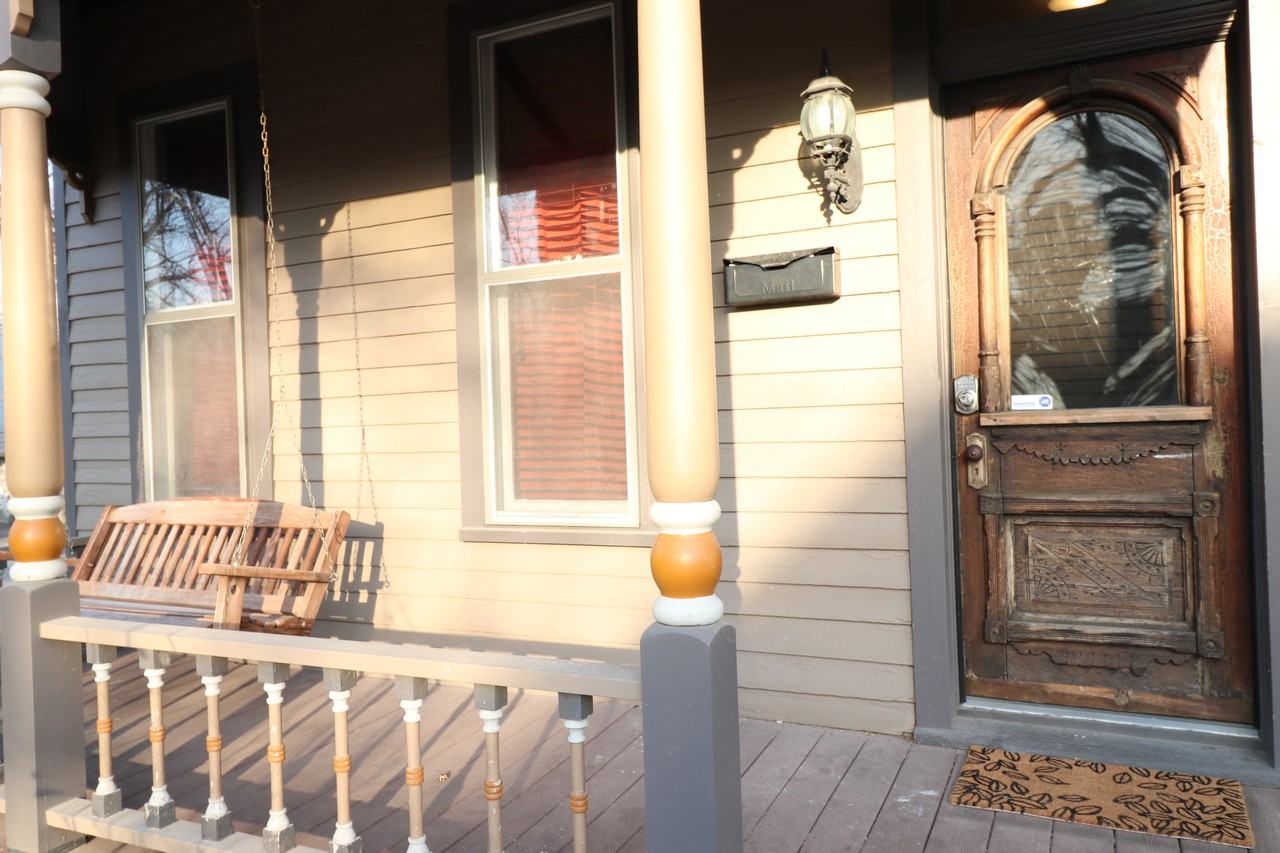 313 Ord St - Photo 2 of 9