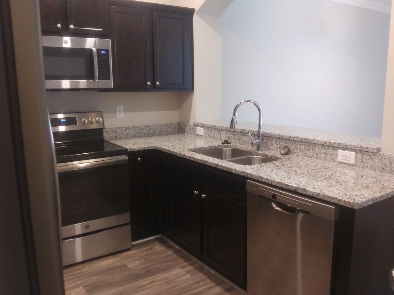 608 Promenade Ln - Photo 6 of 26