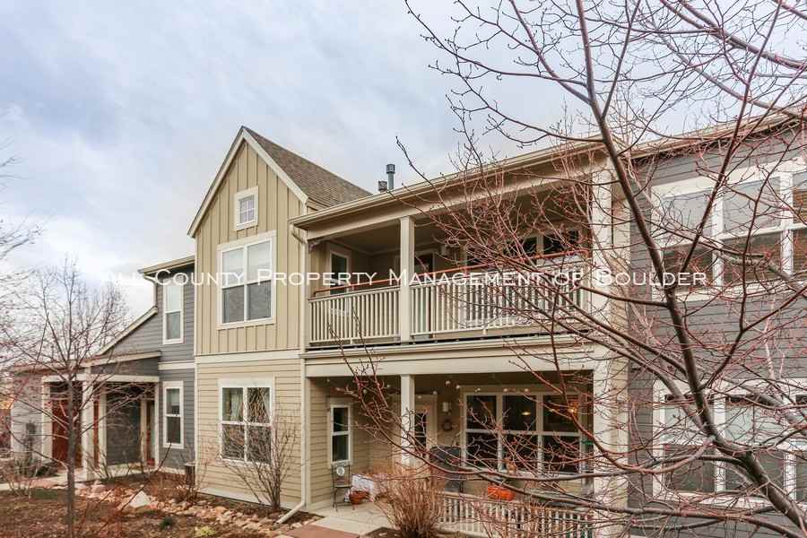 1420 Lee Hill Rd #4 - Photo 2 of 28
