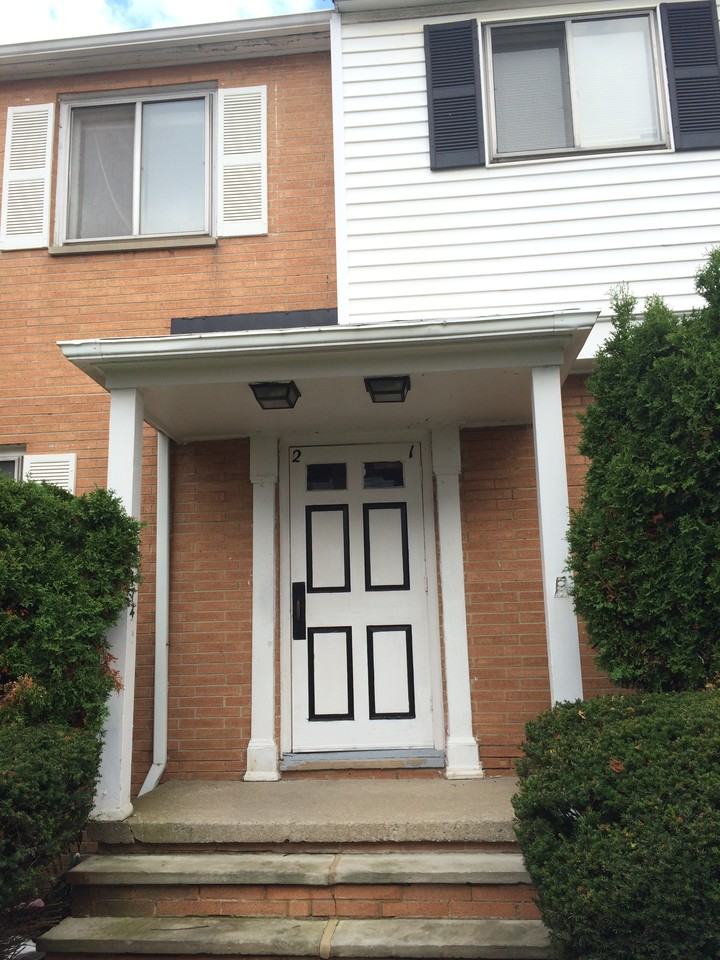 4746 Walford Rd - Photo 2 of 6