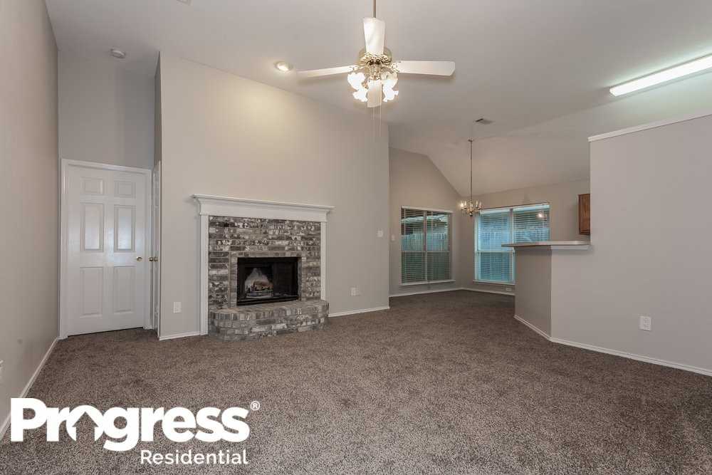 4236 Maryanne Pl - Photo 2 of 15