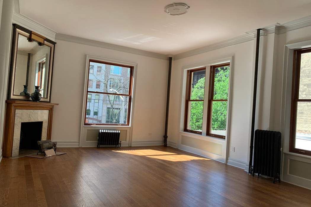 225 W 80th St Apt 2a