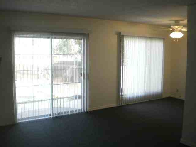 14765 Raritan Dr - Photo 2 of 10