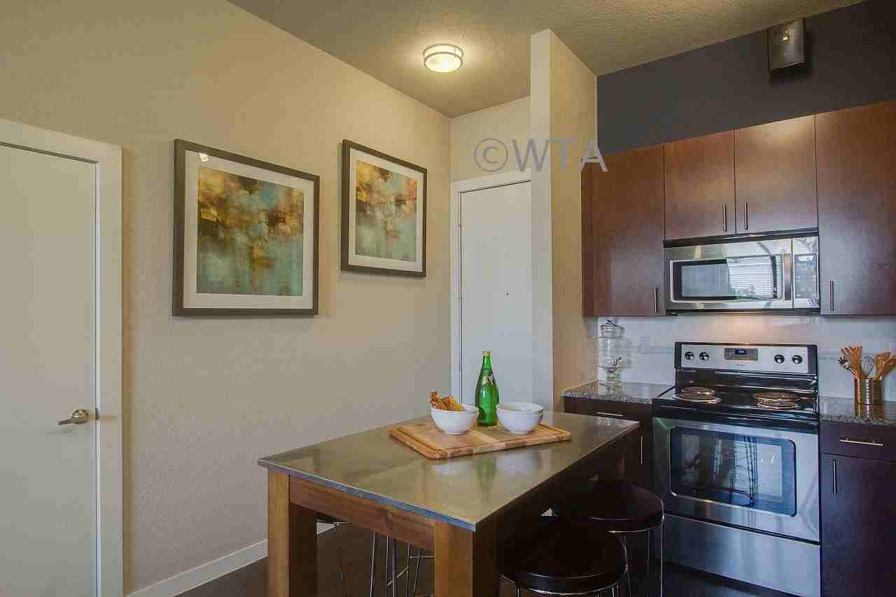 1800 Broadway Street, San Antonio, TX 78215 2 Bedroom Apartment for