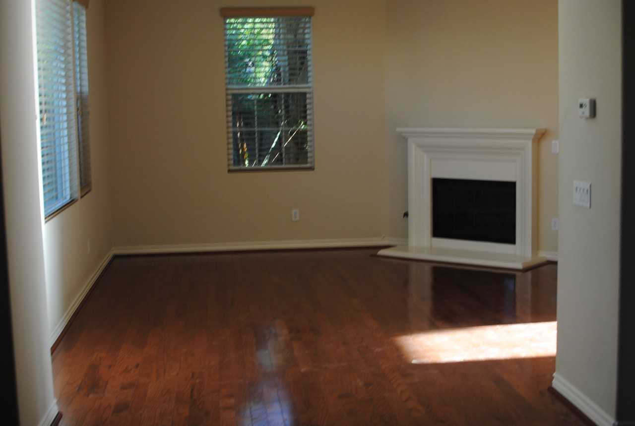 4319 Altivo Ln - Photo 3 of 5