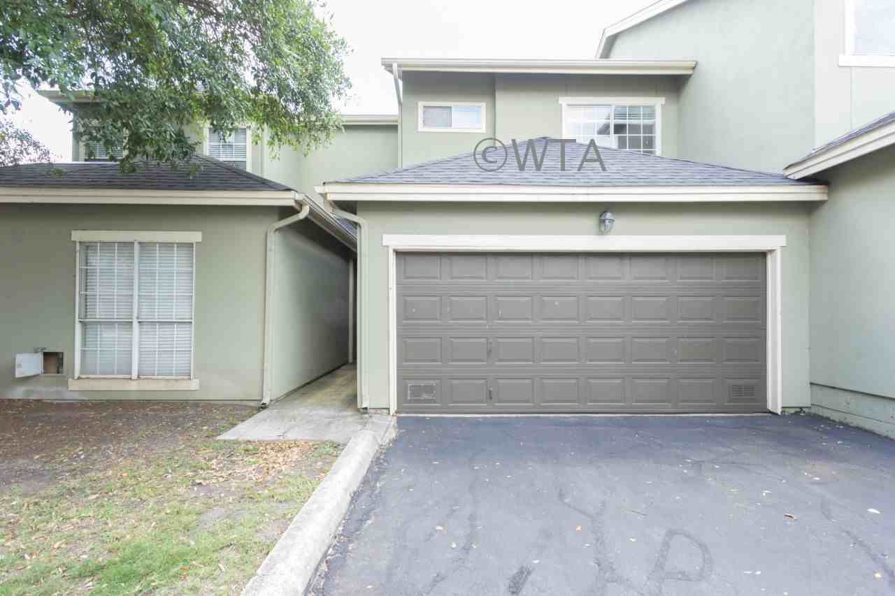 Larkspur Dr & Braesview 23, San Antonio, TX 78213 2 Bedroom