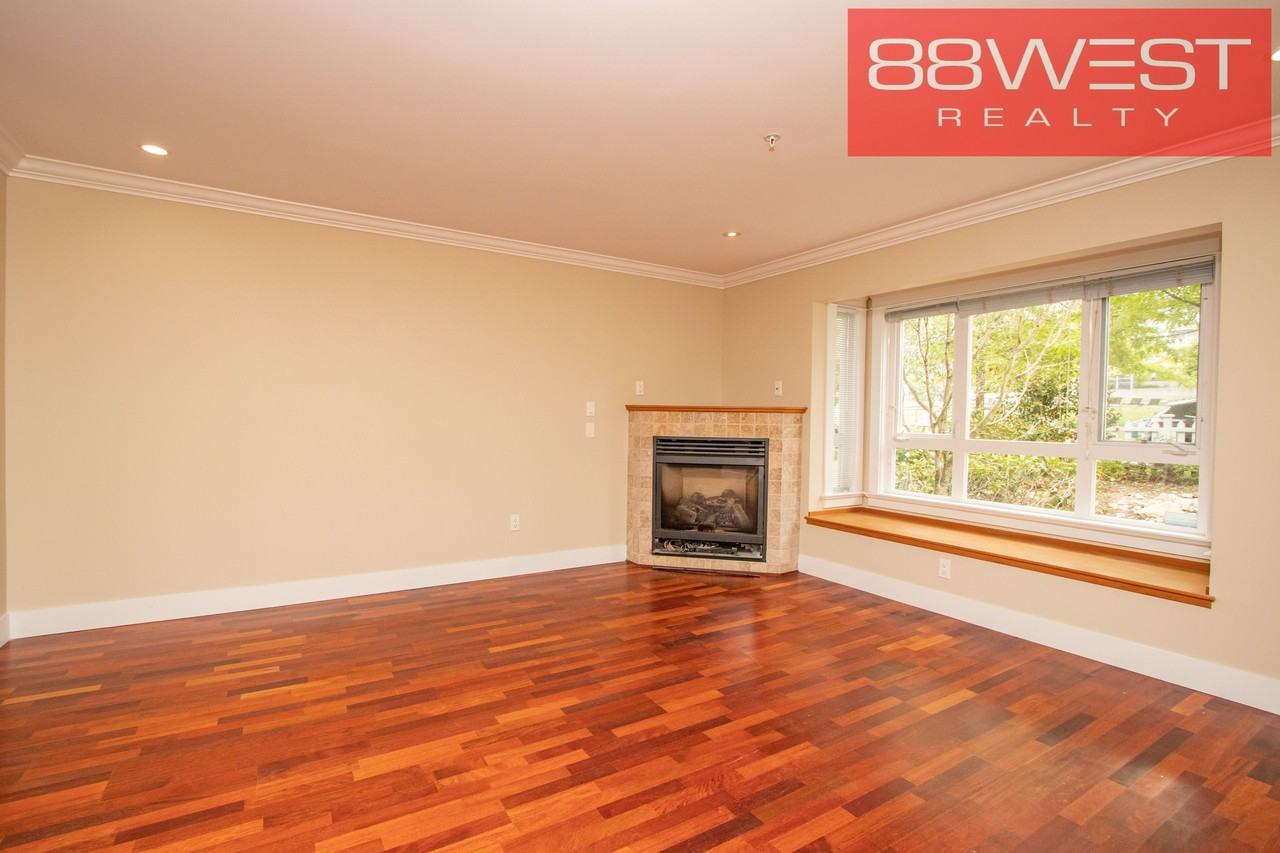 221 West Keith Road - Photo 4 of 30