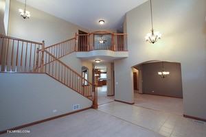 1645 Forest View Way - Photo 3 of 25