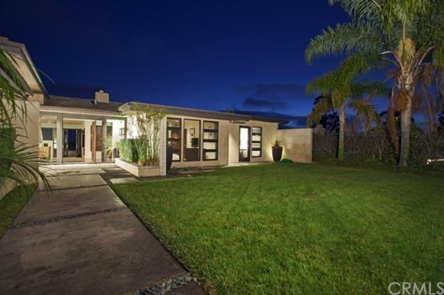 4515 Surrey Dr - Photo 2 of 24