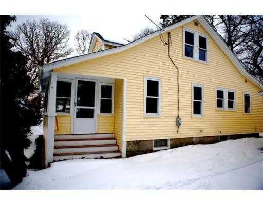 110 Parkwood Dr - Photo 2 of 17