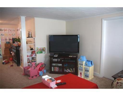 24 South St #1 - Photo 3 of 9