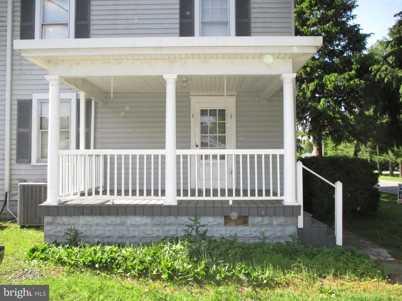 14119 Maugansville Rd - Photo 2 of 21