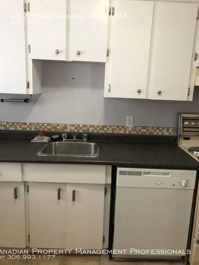 457 Pendygrasse Rd #103 - Photo 3 of 50