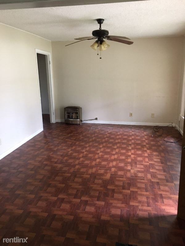 122 W Birch St - Photo 3 of 8