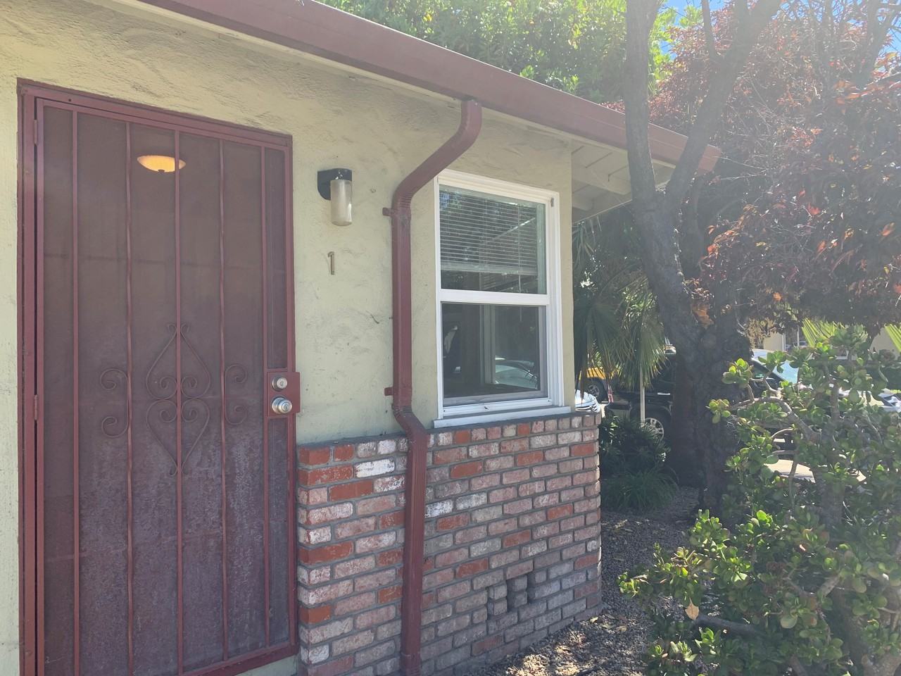 150 Canfield Ave - Photo 2 of 18