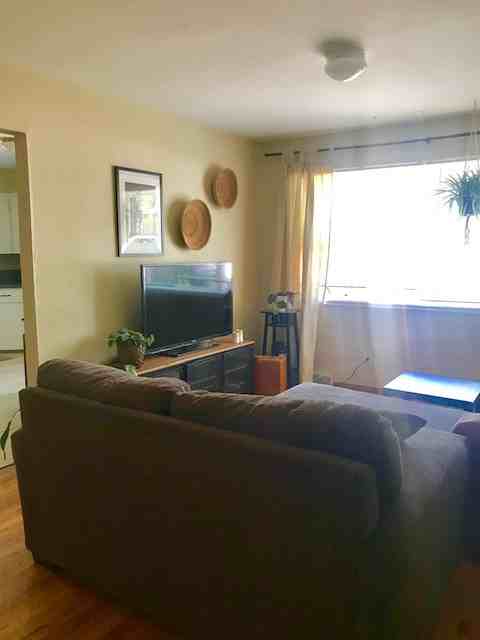 1720 Morningside Dr - Photo 3 of 17